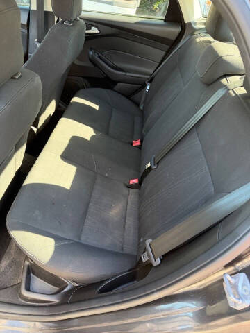 2016 Ford Focus SE