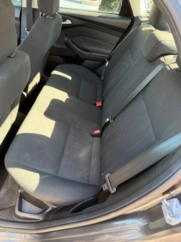 2016 Ford Focus SE