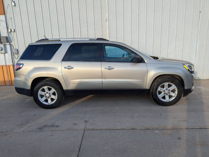 2013 GMC Acadia for sale at Parkway Motors in Osage Beach MO