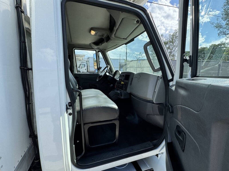 2016 International DuraStar 4300