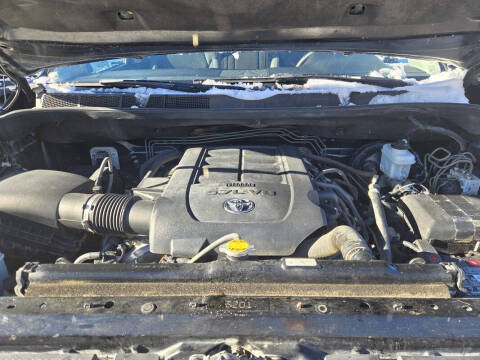 2014 Toyota Tundra SR5