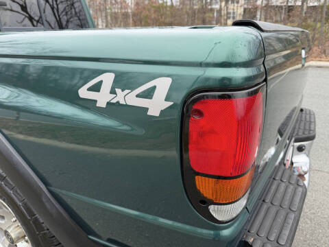 1999 Mazda B-Series B3000 SE