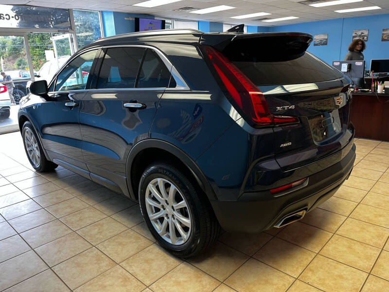 2021 Cadillac XT4 Luxury