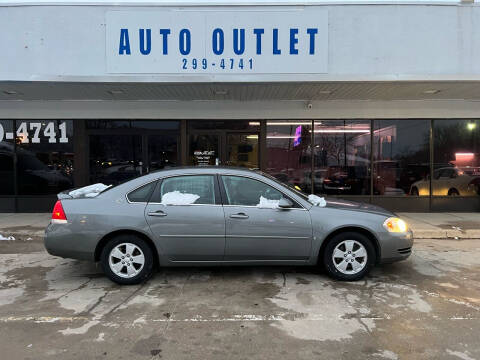 2008 Chevrolet Impala for sale at Auto Outlet in Des Moines IA