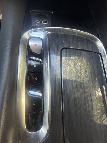 2022 Buick Enclave Essence