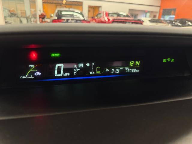 2012 Toyota Prius v Five