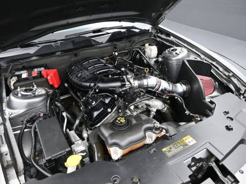 2011 Ford Mustang V6