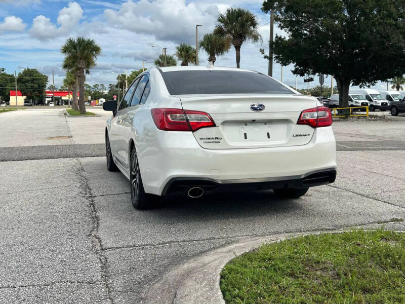 2018 Subaru Legacy 2.5i Premium