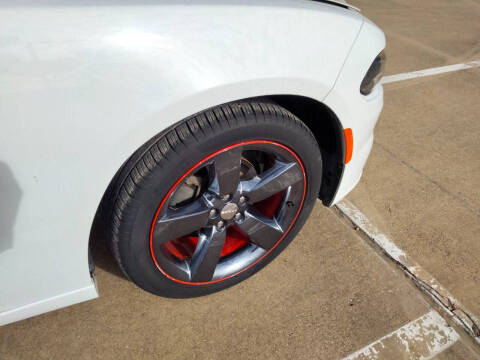 2015 Dodge Charger SE