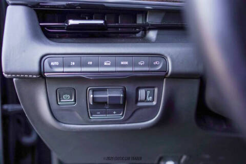 2023 Cadillac Escalade ESV Sport Platinum