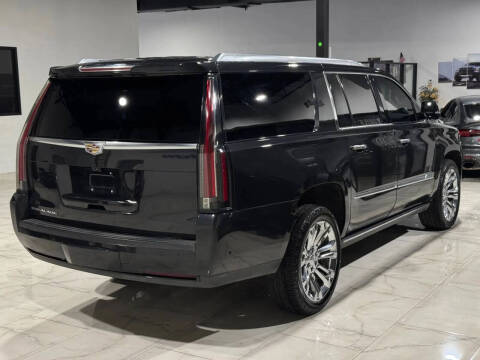 2019 Cadillac Escalade ESV Premium Luxury