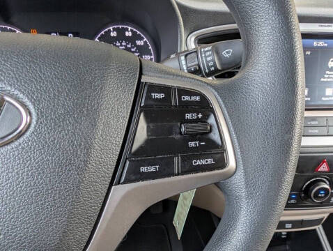 2022 Hyundai Accent SEL