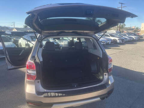 2015 Subaru Forester 2.5i Touring