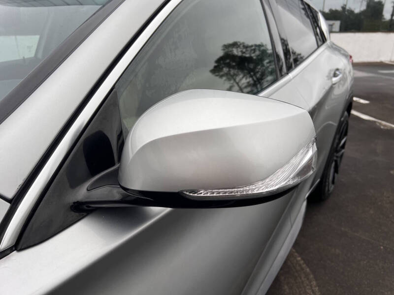 2018 Infiniti QX30 Premium