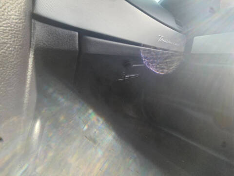 2005 Ford Thunderbird Deluxe