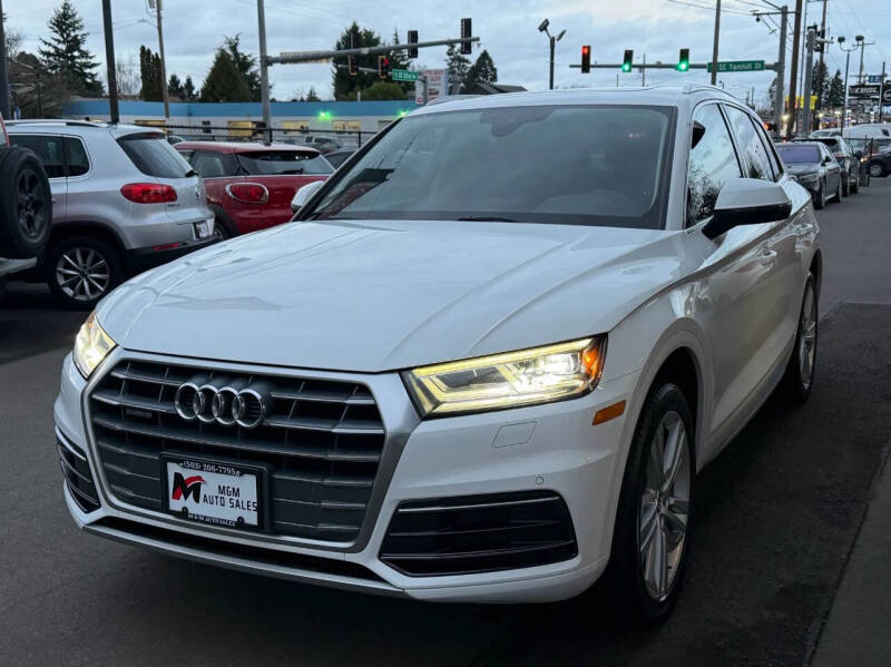 2018 Audi Q5 2.0T quattro Premium Plus