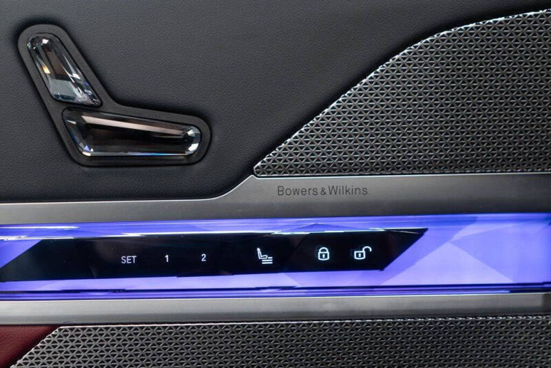 2025 BMW 7 Series 740i xDrive