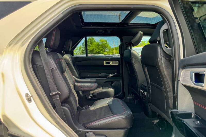 2023 Ford Explorer ST-Line