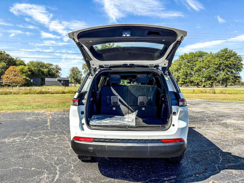 2025 Jeep Grand Cherokee L Altitude X