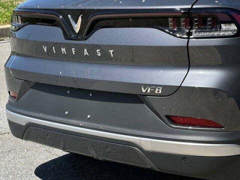 2025 VinFast VF8 Plus