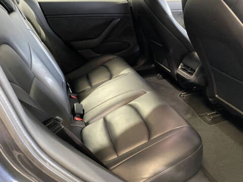 2020 Tesla Model 3 Performance