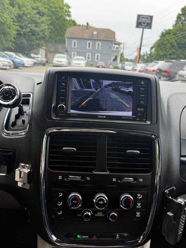 2017 Dodge Grand Caravan SXT