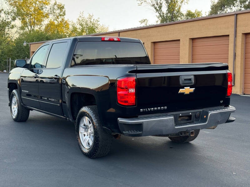 2018 Chevrolet Silverado 1500 LT photo 7