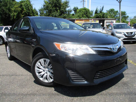 2013 Toyota Camry Hybrid for sale at Unlimited Auto Sales Inc. in Mount Sinai NY