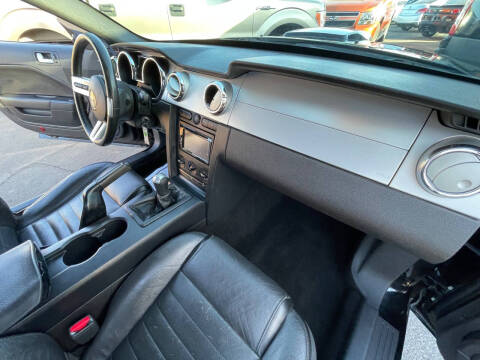 2007 Ford Mustang GT Deluxe