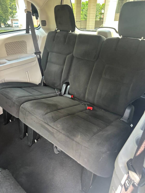 2016 Dodge Grand Caravan American Value Package