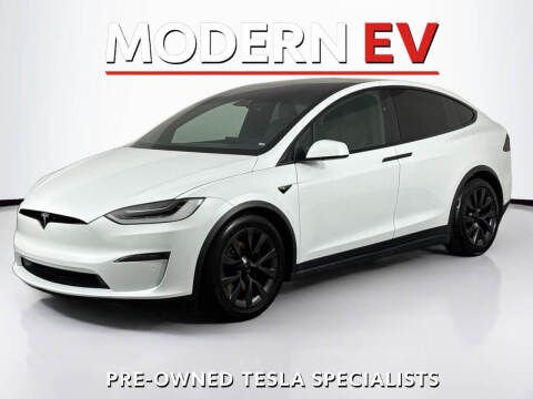 2023 Tesla Model X Standard Range