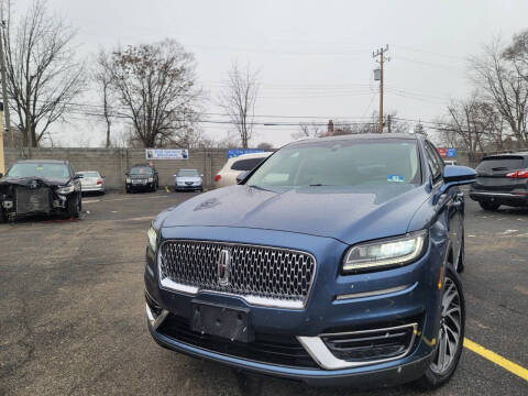2019 Lincoln Nautilus Reserve