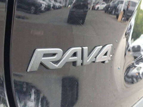 2023 Toyota RAV4 Adventure
