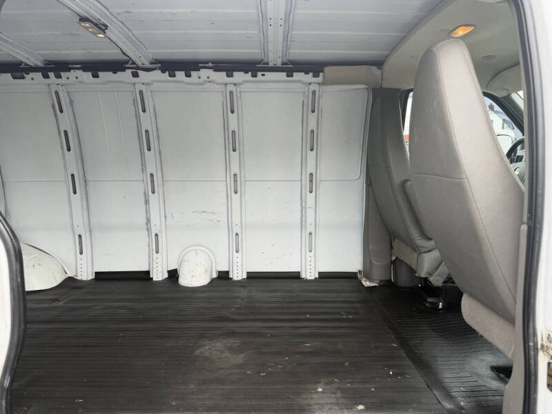 2015 Chevrolet Express 2500