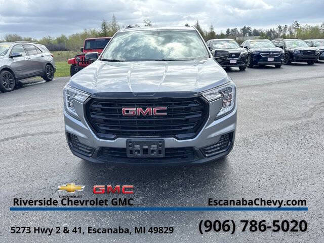 2023 GMC Terrain SLE