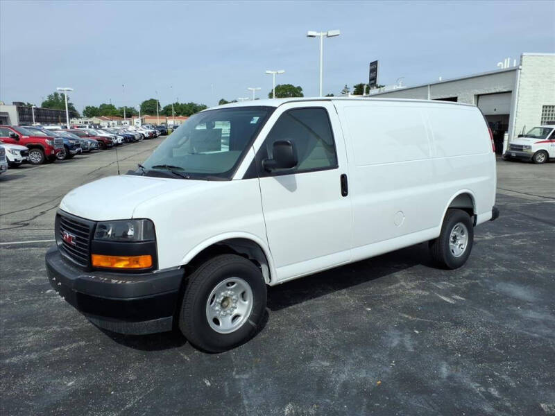 2026 GMC Savana 2500