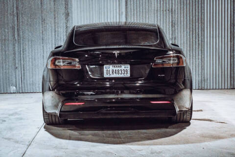 2021 Tesla Model S Plaid