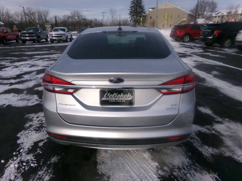 2017 Ford Fusion SE