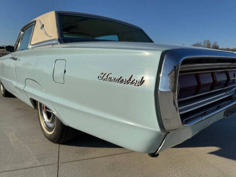 1966 Ford Thunderbird