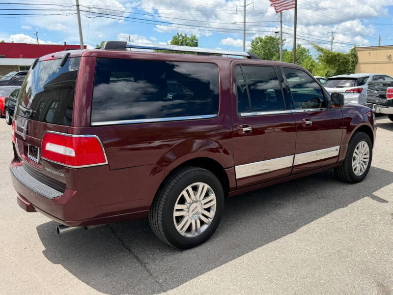 2012 Lincoln Navigator L