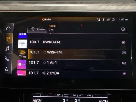 2024 Audi Q8 e-tron quattro Premium Plus