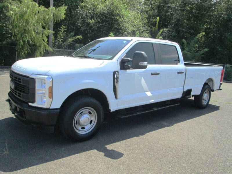 2024 Ford F-250 Super Duty XL's photo