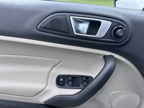 2017 Ford Fiesta Titanium