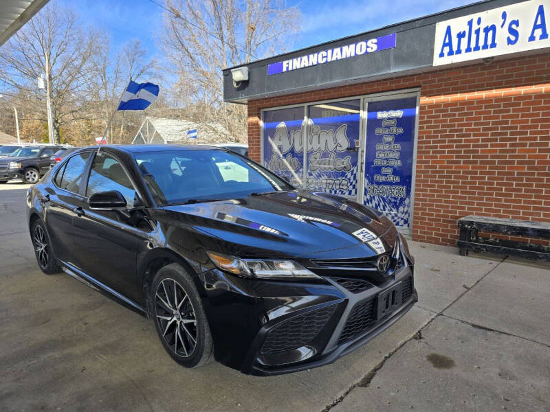 2023 Toyota Camry for sale at ARLIN'S AUTO SALES LLC in Merriam KS