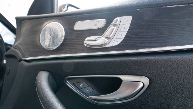 2019 Mercedes-Benz E-Class E 300