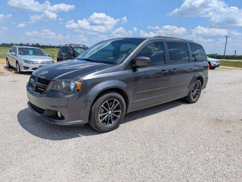 2017 Dodge Grand Caravan for sale at Halstead Motors LLC in Halstead KS