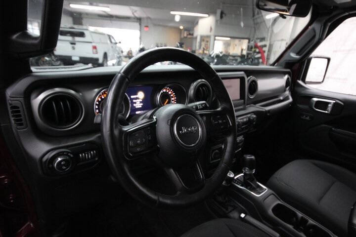 2021 Jeep Gladiator Sport