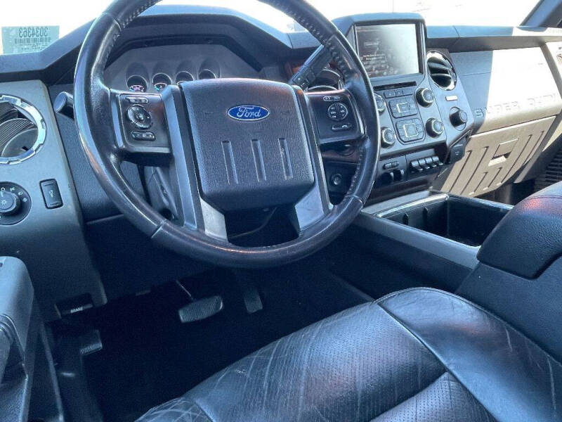 Used 2016 Ford F-250 Super Duty Lariat with VIN 1FT7W2BT8GEA32160 for sale in Knoxville, TN