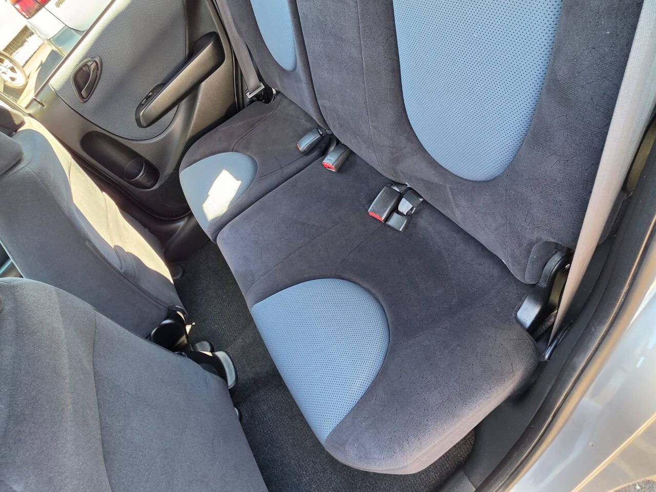 Silver 2008 Honda Fit Base Base 4dr Hatchback 5M 6