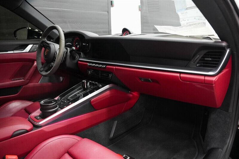 2022 Porsche 911 Carrera S